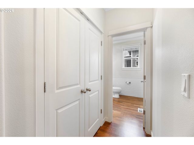 14822 Se NATALYA St, Happy Valley, OR 97086