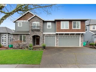 14822 Se NATALYA St, Happy Valley, OR 97086