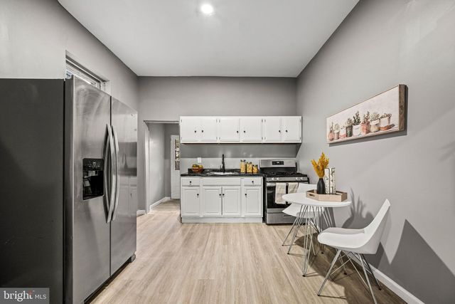 2427 N HOLLYWOOD ST, Philadelphia, PA 19132