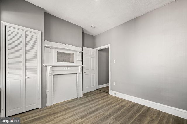 2427 N HOLLYWOOD ST, Philadelphia, PA 19132