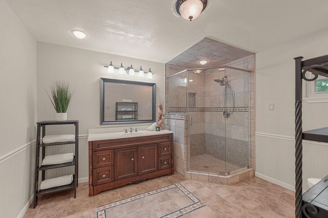 5520 Henley Street, Santa Fe, TX 77510