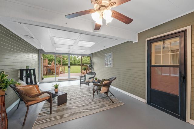 5520 Henley Street, Santa Fe, TX 77510