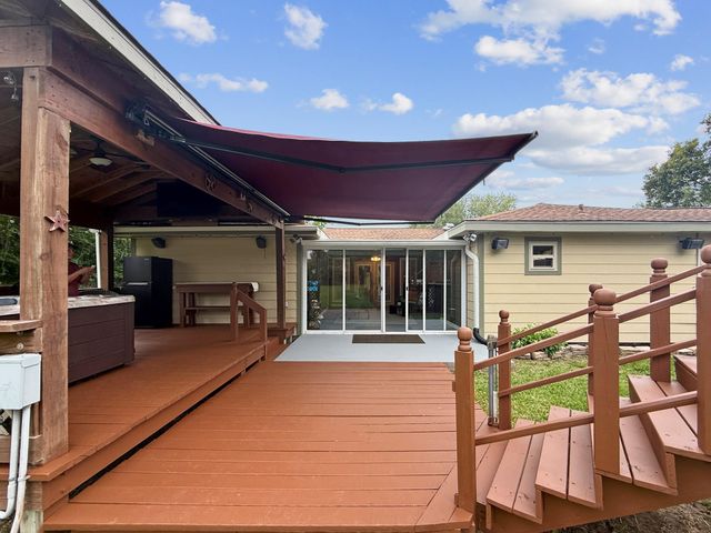 5520 Henley Street, Santa Fe, TX 77510