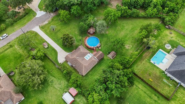 5520 Henley Street, Santa Fe, TX 77510