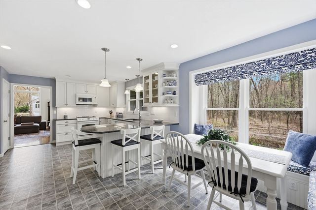 201 Spring St, Hopkinton, MA 01748