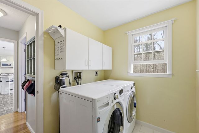 201 Spring St, Hopkinton, MA 01748