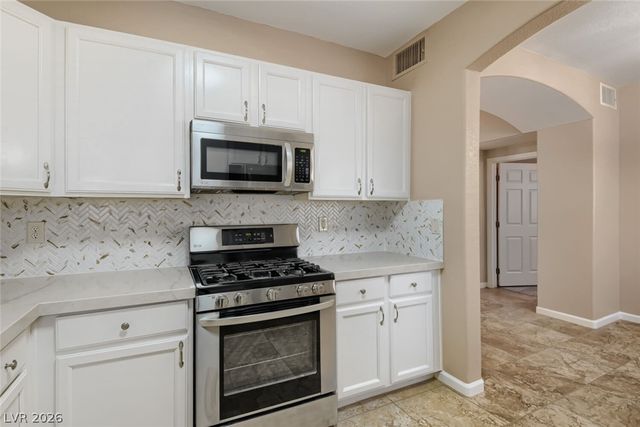 7450 South Eastern Avenue 1084, Las Vegas, NV 89123