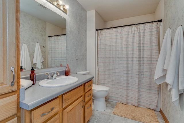 1427 W STARVIEW DRIVE, Appleton, WI 54913