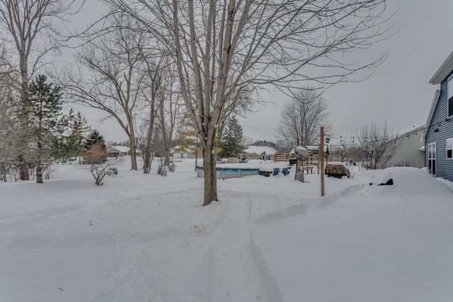 1427 W STARVIEW DRIVE, Appleton, WI 54913