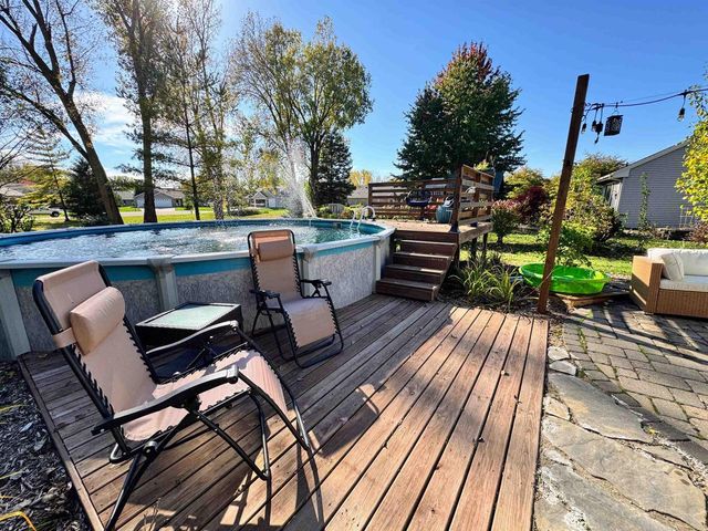 1427 W STARVIEW DRIVE, Appleton, WI 54913