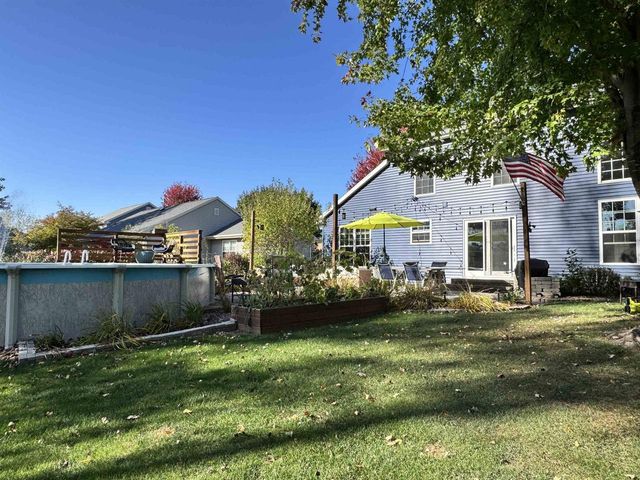 1427 W STARVIEW DRIVE, Appleton, WI 54913