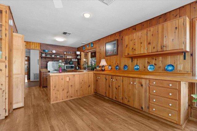 125 Old Orchard, Weaverville, CA 96093