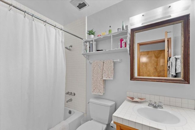 125 Old Orchard, Weaverville, CA 96093