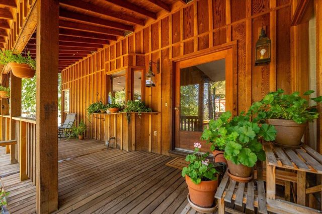 125 Old Orchard, Weaverville, CA 96093