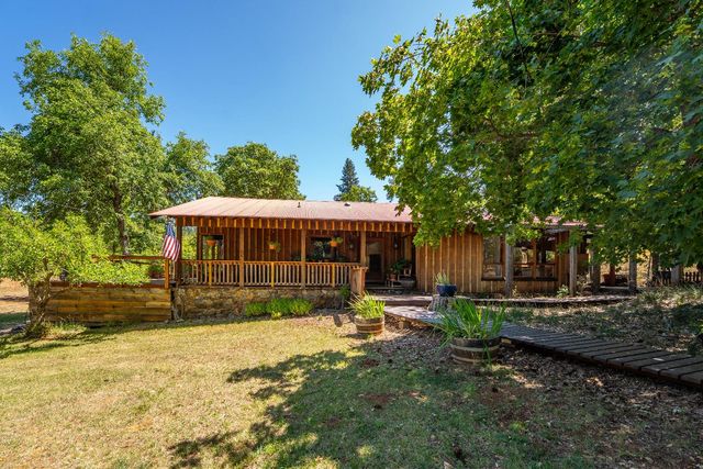125 Old Orchard, Weaverville, CA 96093