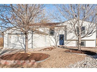 922 Park View St, Castle Rock, CO 80104