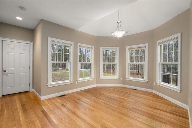 25 Poplar Street, Sudbury, MA 01776