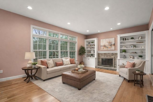 25 Poplar Street, Sudbury, MA 01776