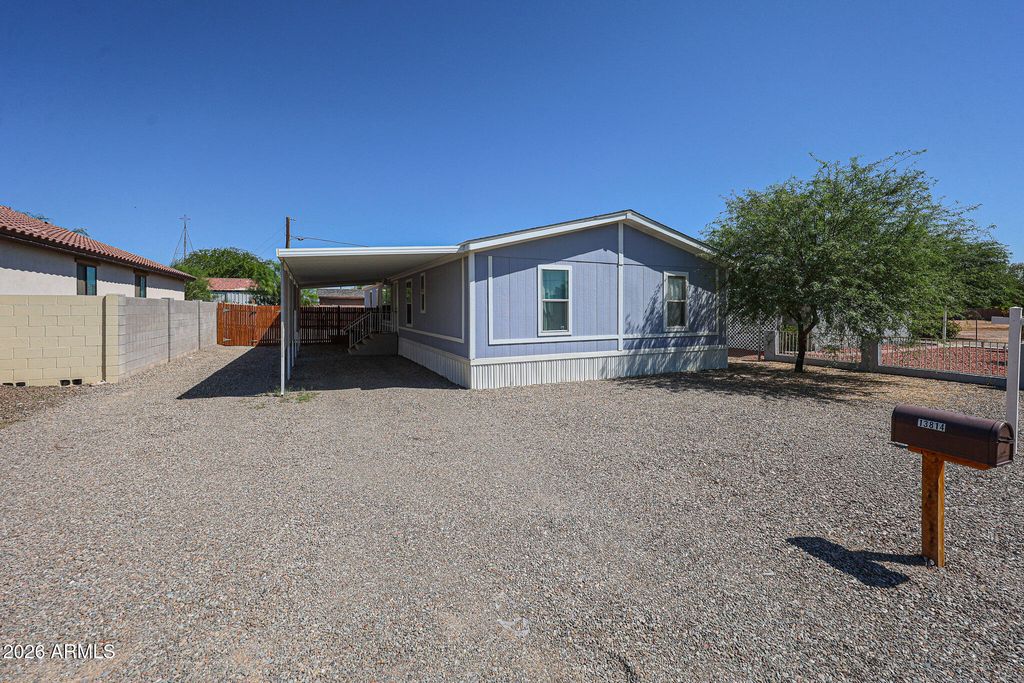 13814 W STELLA Lane, Litchfield Park, AZ 85340 — exterior