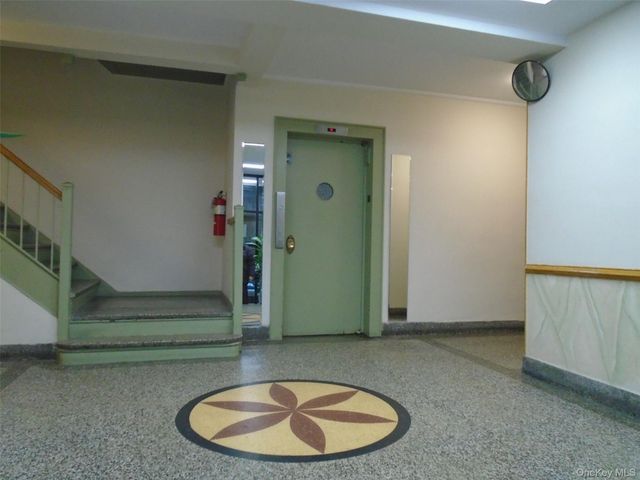 75-20 113th Street 6A, Forest Hills, NY 11375