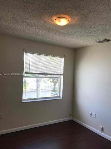 12721 SW 20th St, Miramar, FL 33027