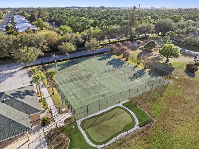 1781 S Dovetail Drive 2, Fort Pierce, FL 34982