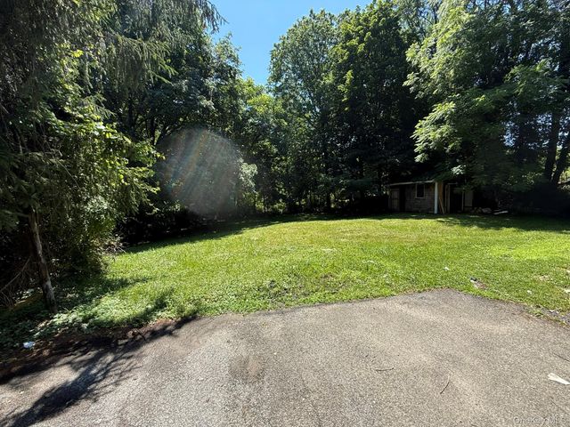 246 Skyline Drive, Highland Mills, NY 10930