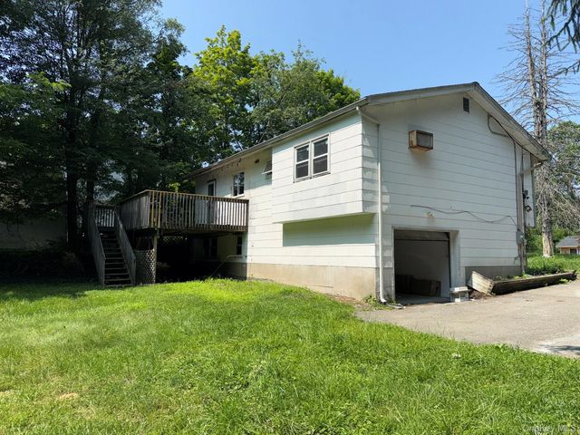 246 Skyline Drive, Highland Mills, NY 10930