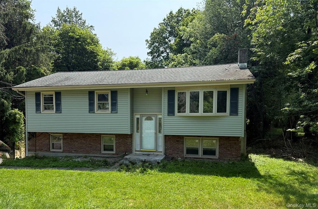 246 Skyline Drive, Highland Mills, NY 10930