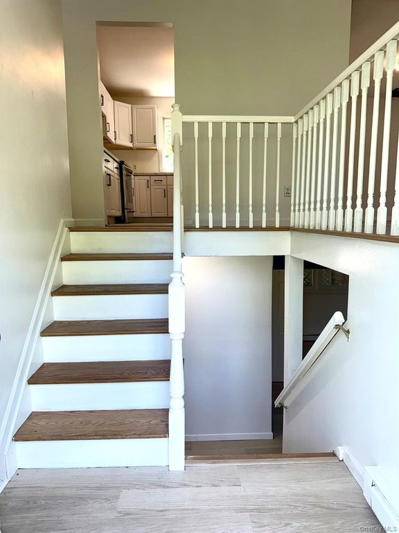 246 Skyline Drive, Highland Mills, NY 10930 — photo 4