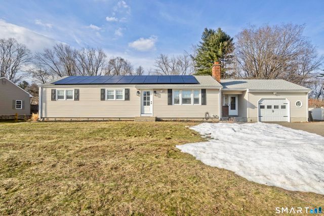 7 Bobolink Lane, Enfield, CT 06082