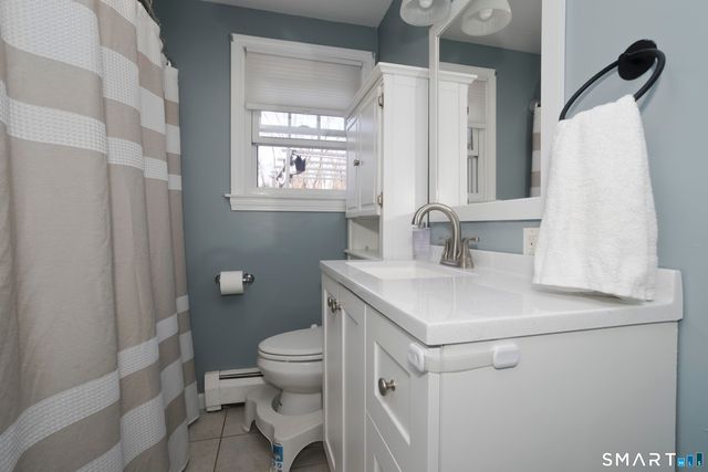 7 Bobolink Lane, Enfield, CT 06082