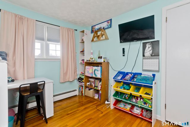 7 Bobolink Lane, Enfield, CT 06082