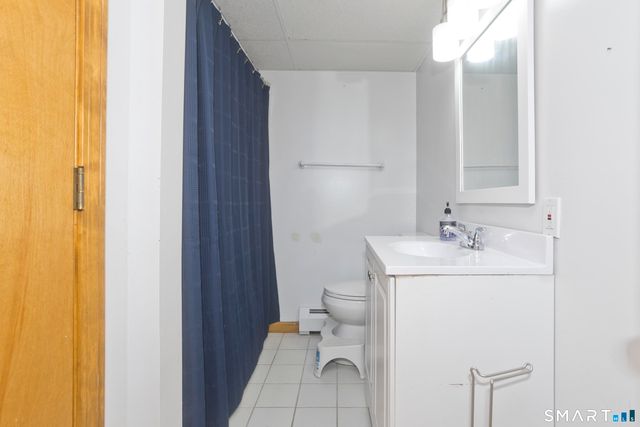 7 Bobolink Lane, Enfield, CT 06082