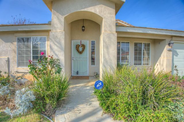 5201 Pavia Court, Bakersfield, CA 93308