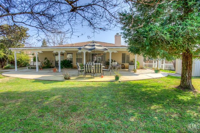 5201 Pavia Court, Bakersfield, CA 93308