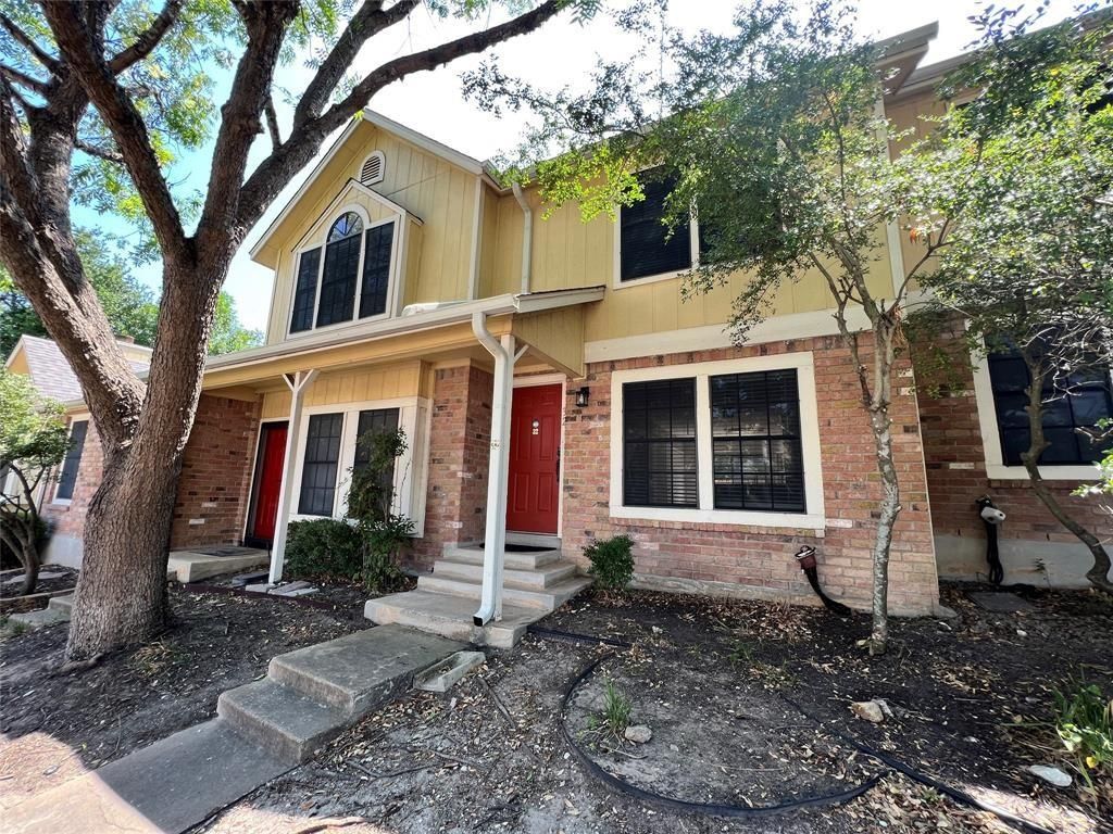 11901 E Swearingen DR E 32-F, Austin, TX 78758