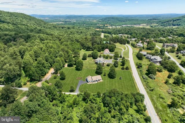 885 JACKS MOUNTAIN RD, Fairfield, PA 17320