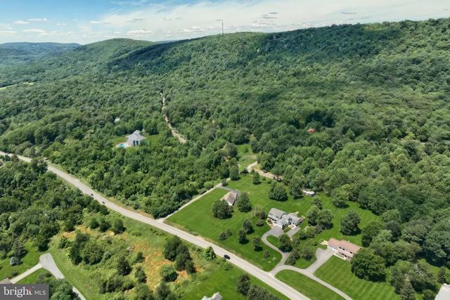 885 JACKS MOUNTAIN RD, Fairfield, PA 17320