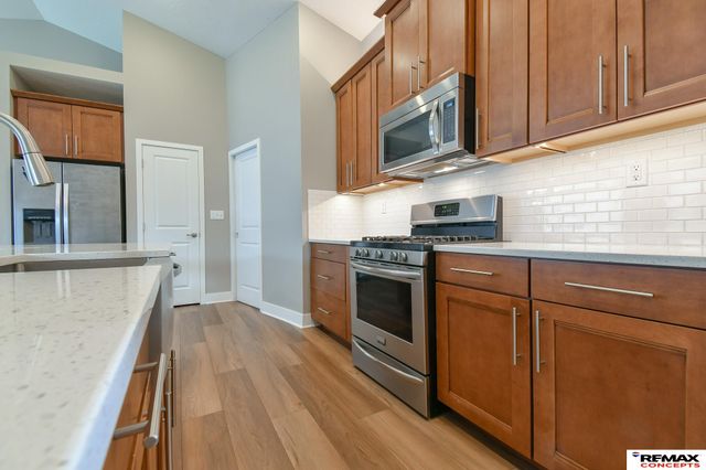 6301 Kelsey Lane, Lincoln, NE 68516