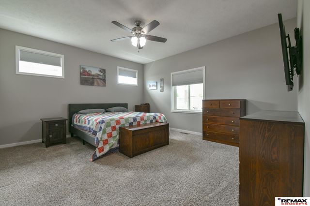 6301 Kelsey Lane, Lincoln, NE 68516