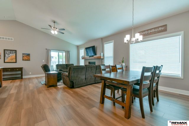 6301 Kelsey Lane, Lincoln, NE 68516