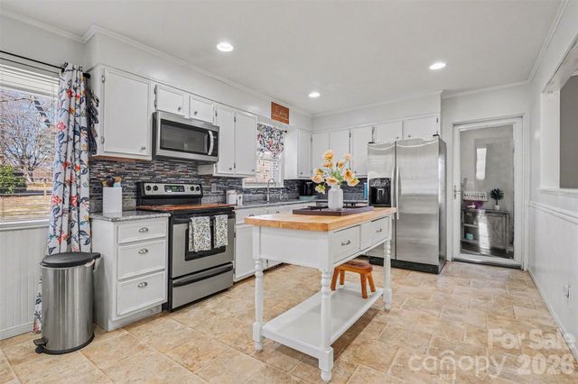 216 Malcolm Road, Salisbury, NC 28144