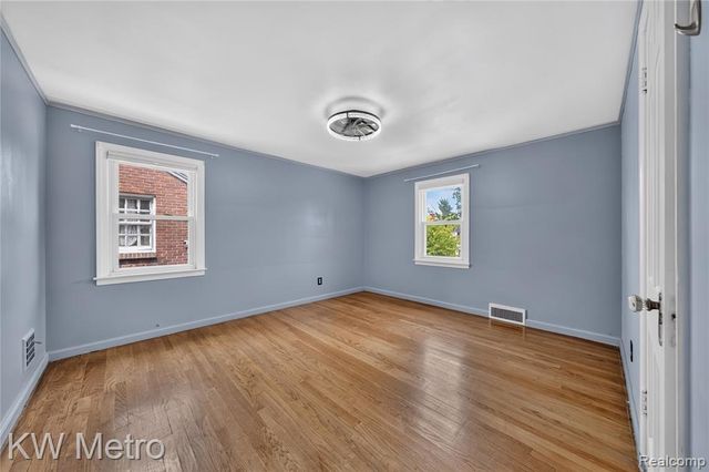 5737 Harvard Road, Detroit, MI 48224