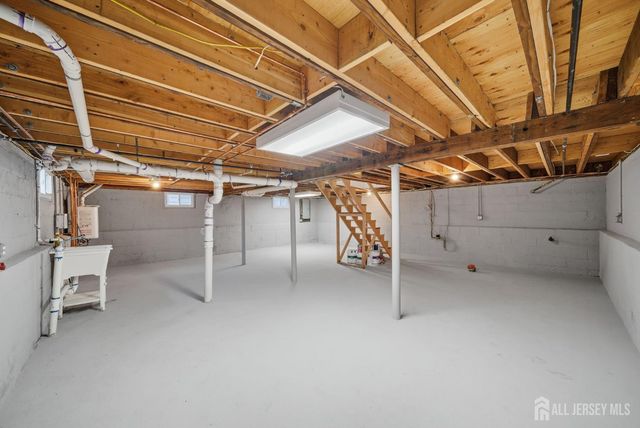 2535 Standish Avenue, Union Twp, NJ 07083