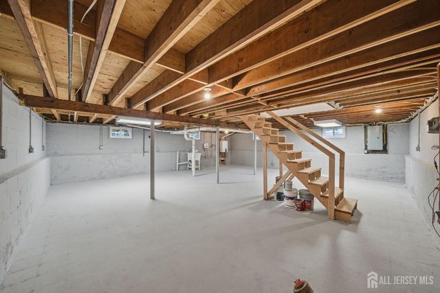 2535 Standish Avenue, Union Twp, NJ 07083