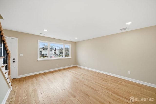 2535 Standish Avenue, Union Twp, NJ 07083