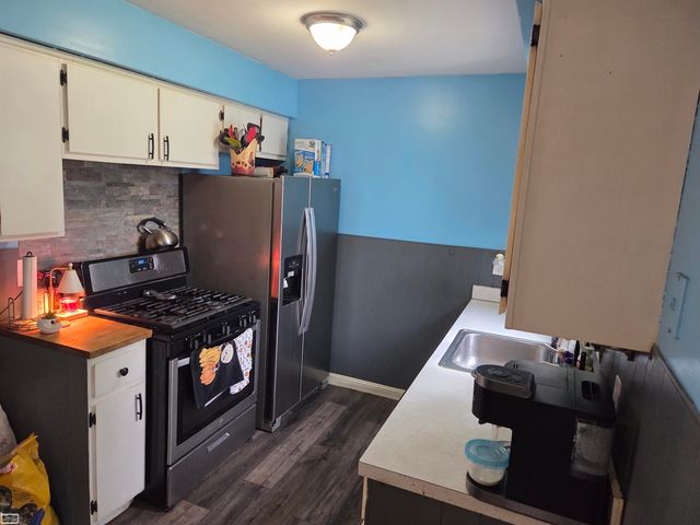 27697 Larry Street, Roseville, MI 48066