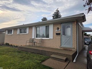 27697 Larry Street, Roseville, MI 48066