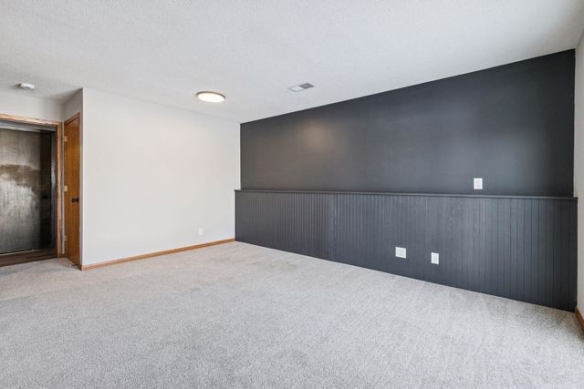 1118 E 145th Street, Burnsville, MN 55337